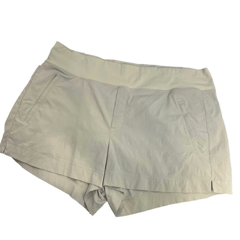 Athleta Trekkie north shorts Size 18 hiking athletic